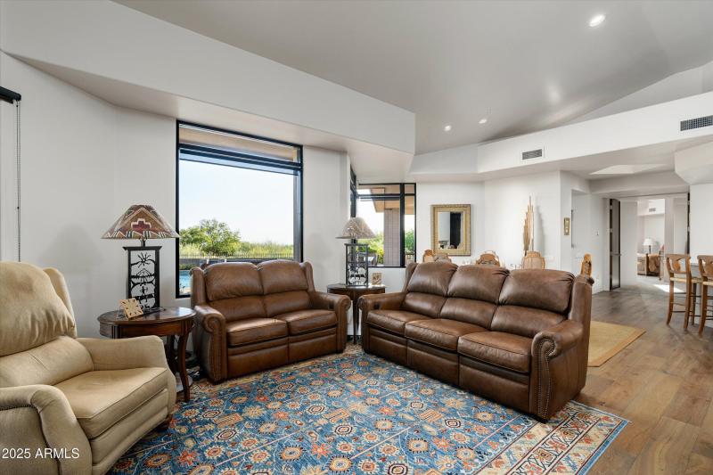 10-10699 E Fernwood Ln (10 of 47)