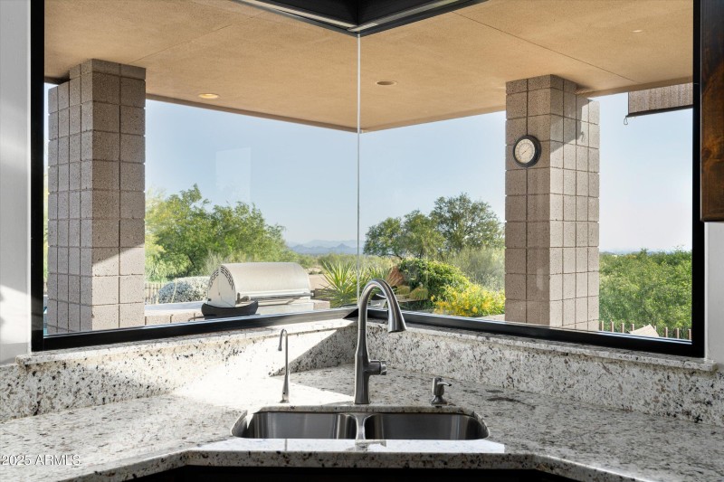 16-10699 E Fernwood Ln (16 of 47)