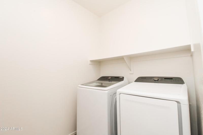 Laundry Room -1