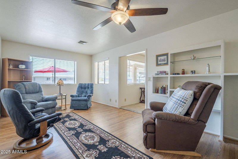 Office/Craft/Sewing Room