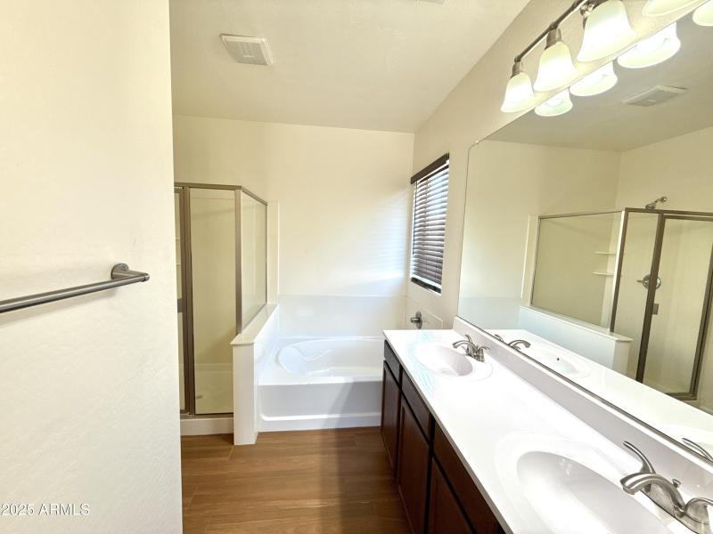 DJI_20250923_114236_744