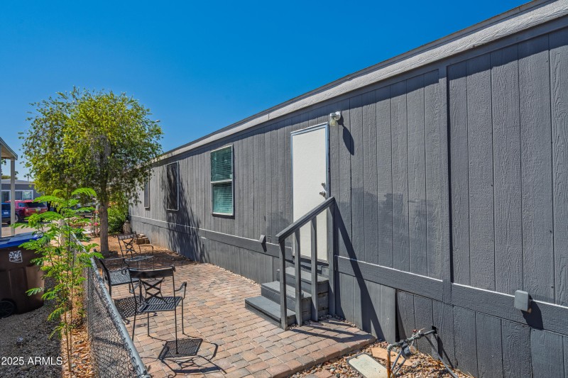 1650 S Arizona Ave 80-26