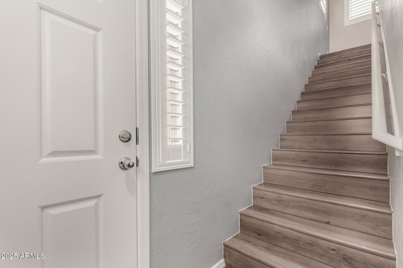 42424 N GAVILAN PEAK PKWY 55206