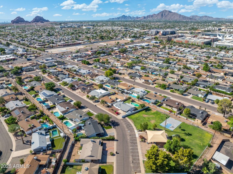 69 - 7240 E Garfield St