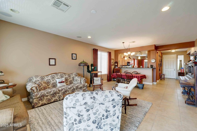 479 S 227th-4