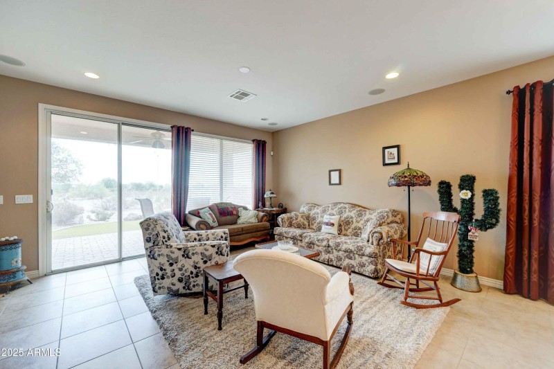 479 S 227th-5