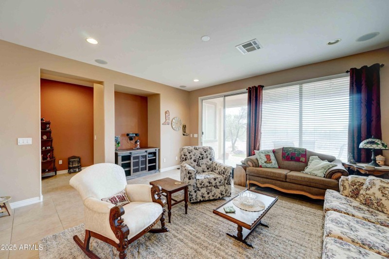 479 S 227th-6