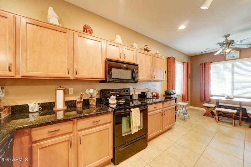 479 S 227th-9