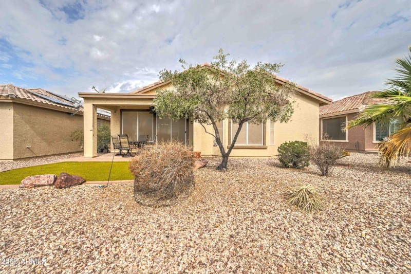 479 S 227th-30