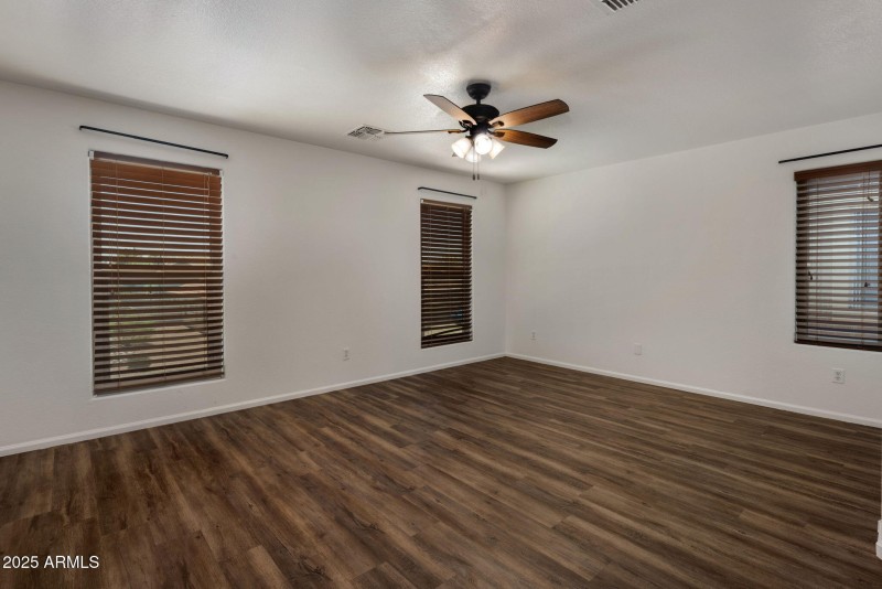 32-web-or-mls-IMG_9839 copy