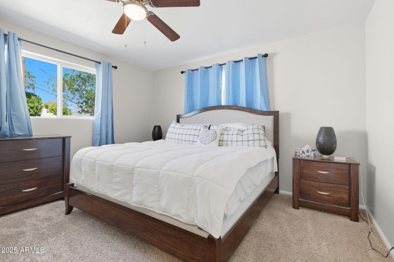 20-web-or-mls-1802 E Meadowbrook Ave-20