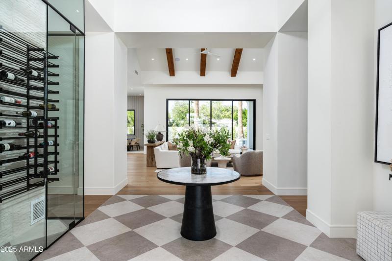 09-6302 E Calle Del Norte (9 of 75)