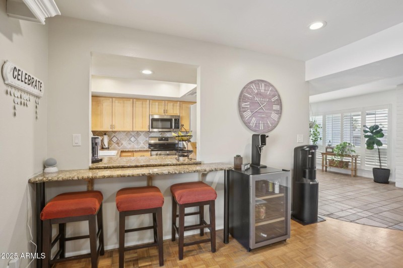 18-web-or-mls-N 26th St-S2409-018