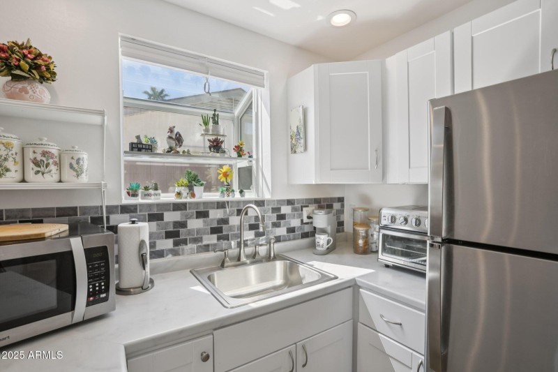 25-web-or-mls-N 26th St-S2409-025