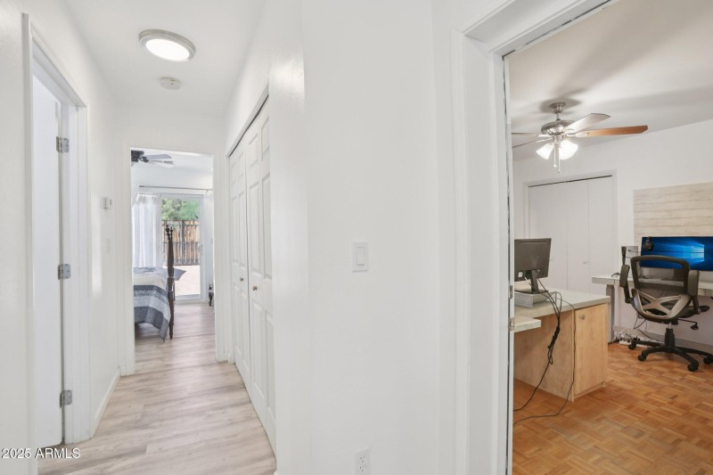 44-web-or-mls-N 26th St-S2409-044