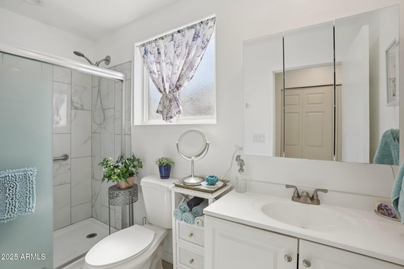 45-web-or-mls-N 26th St-S2409-045