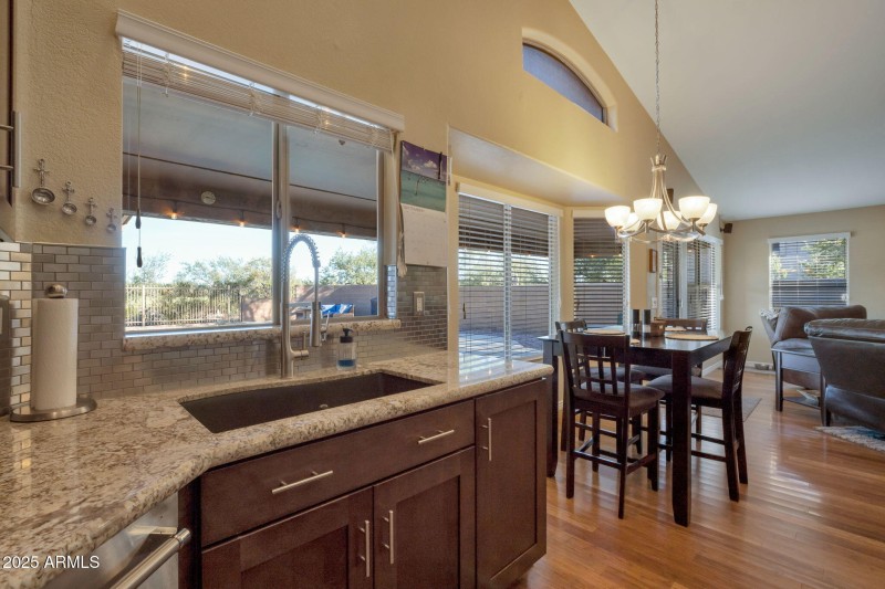 14-web-or-mls-QP-05429