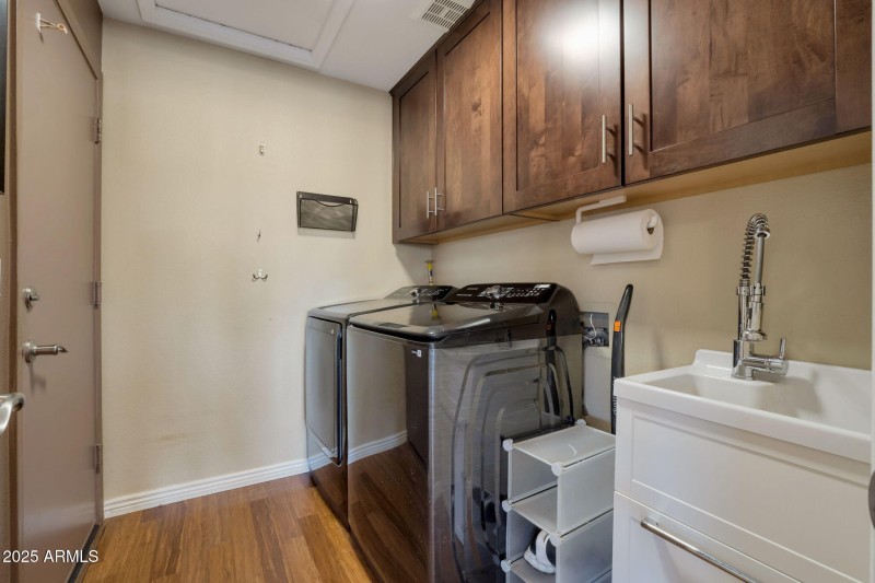 17-web-or-mls-QP-05449