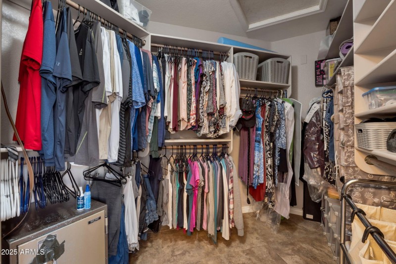 26-web-or-mls-QP-05499