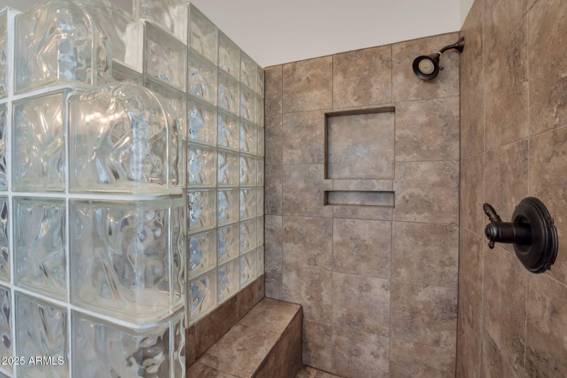 29-web-or-mls-QP-05514