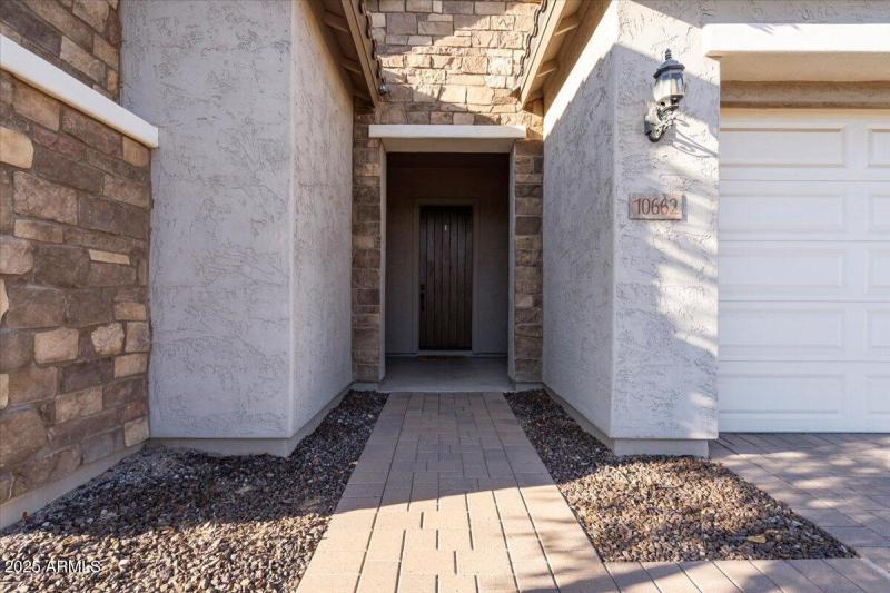 Paver Entry