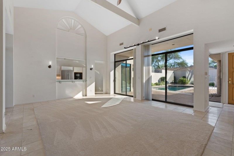 7-web-or-mls-8510-e-vista-bonita-dr