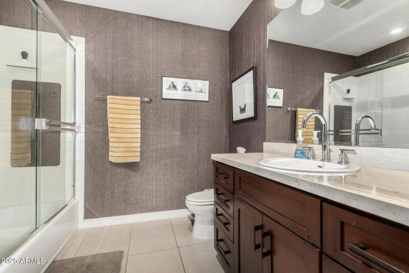 28 - Woodmere Fairway