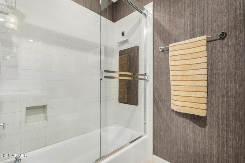 29 - Woodmere Fairway