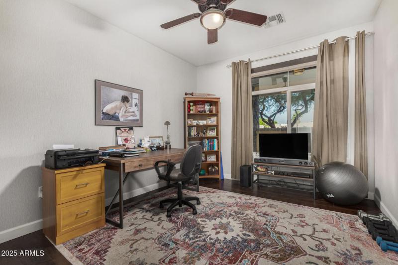 30 - Woodmere Fairway