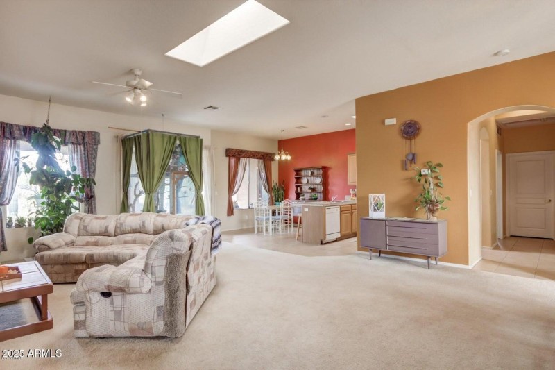 20180219061128457684000000-o