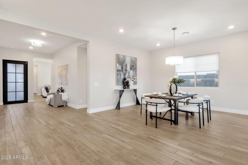 19-web-or-mls-1266-e-donato-dr