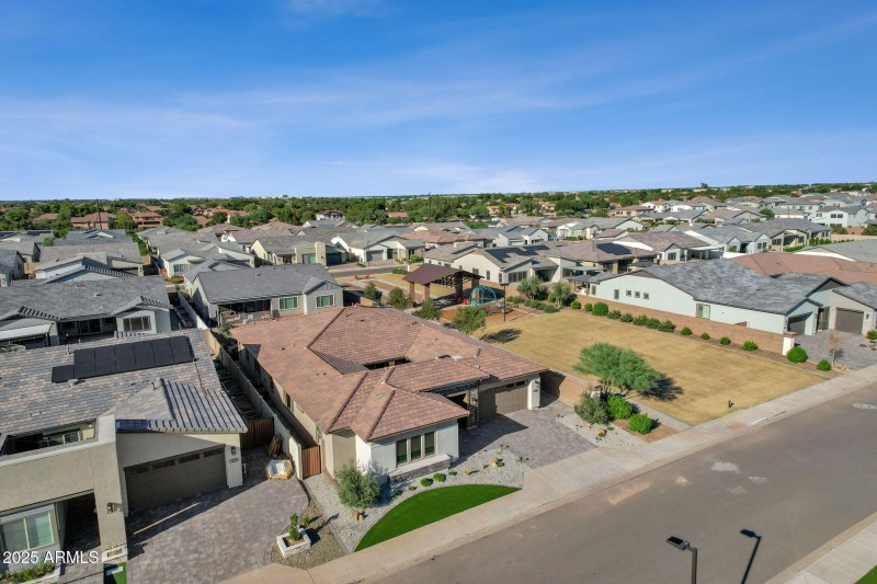 57-web-or-mls-1266-e-donato-dr