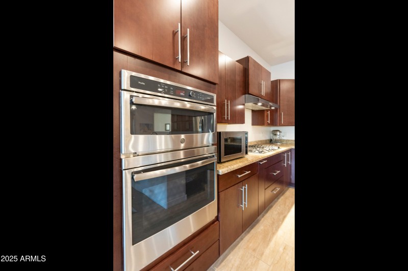 Wall Oven & convection / microwave