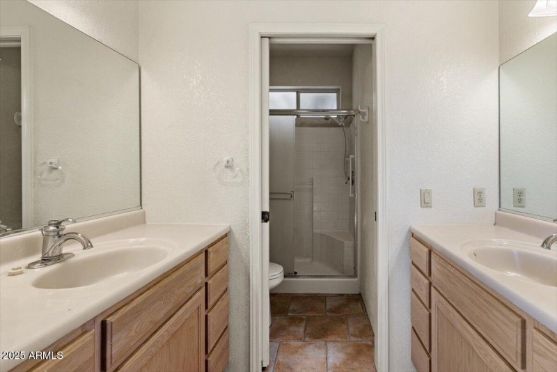 16-Primary Bathroom