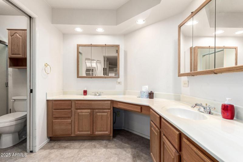 27 Primary Bath w/ Walk-In Shower