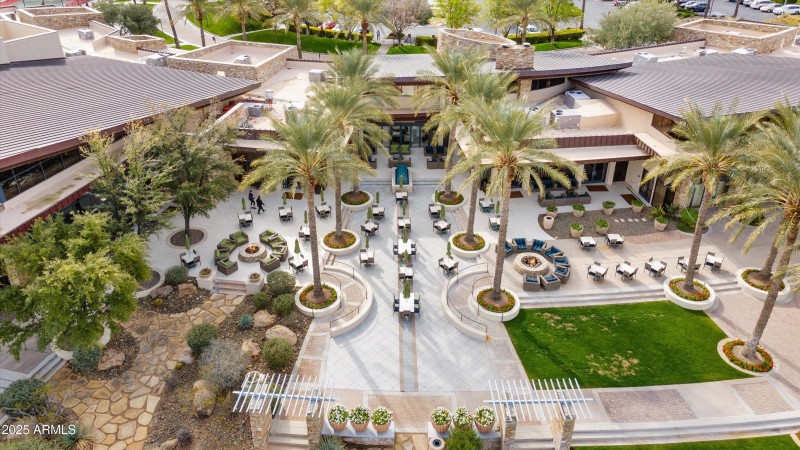 KIVA CLUB PATIO NEAR POOL