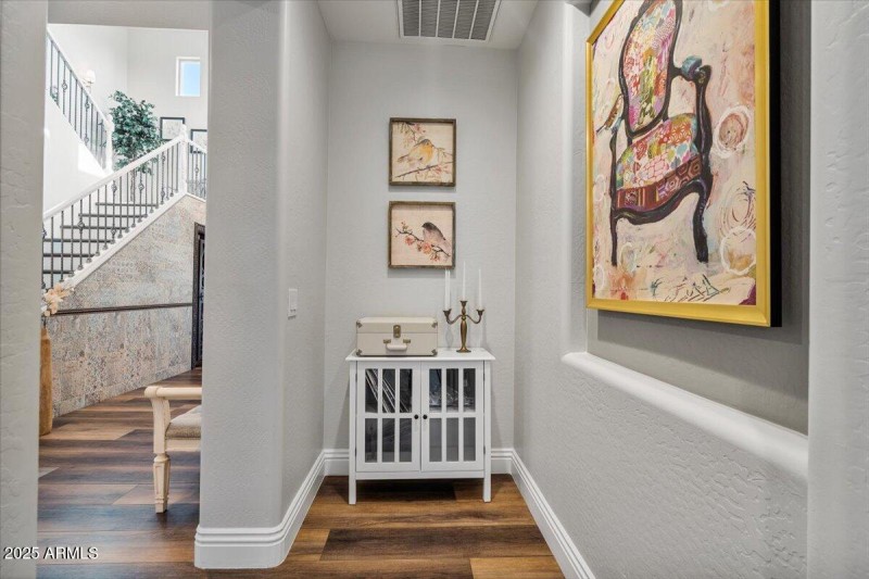 21365 W Mule Deer Way47