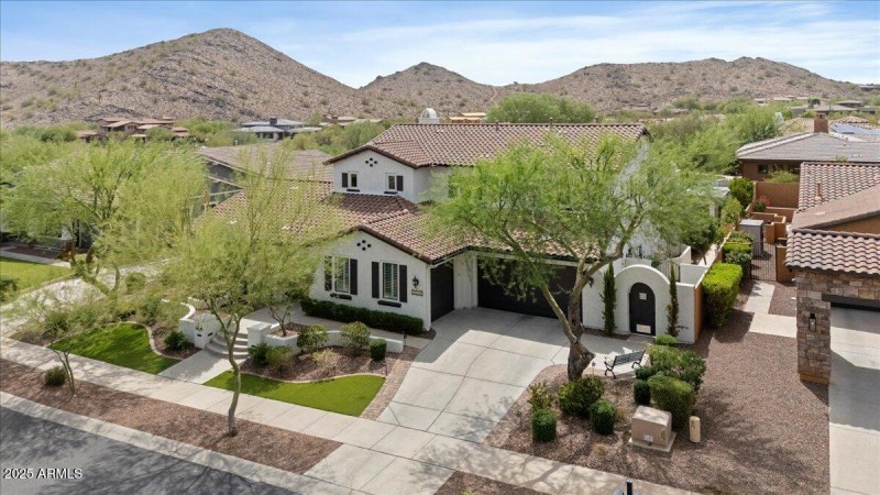 21365 W Mule Deer Way12