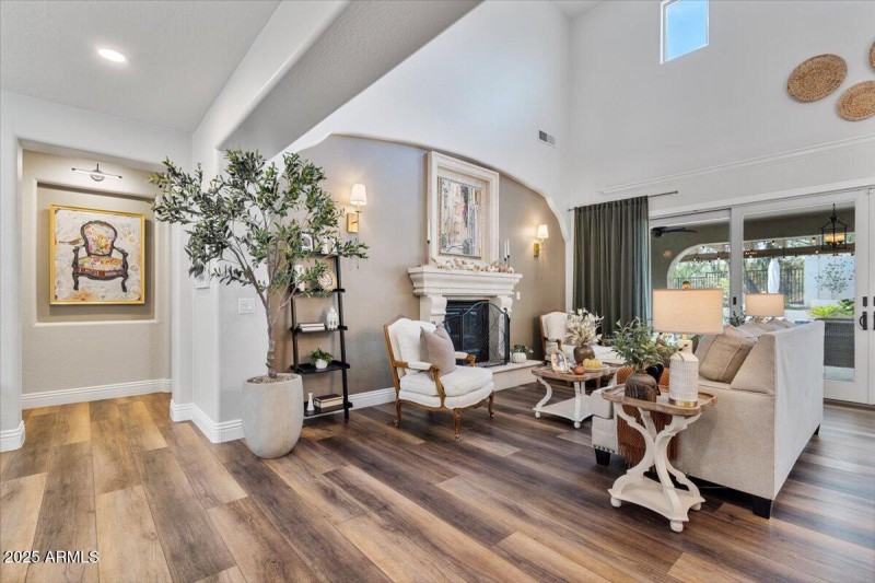 21365 W Mule Deer Way_Formal Living