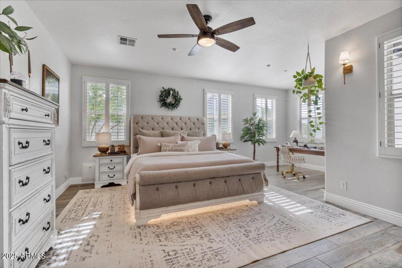 21365 W Mule Deer Way_Primary Ensuite