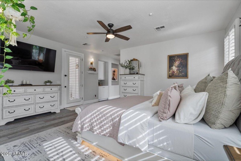 21365 W Mule Deer Way_Primary ensuite