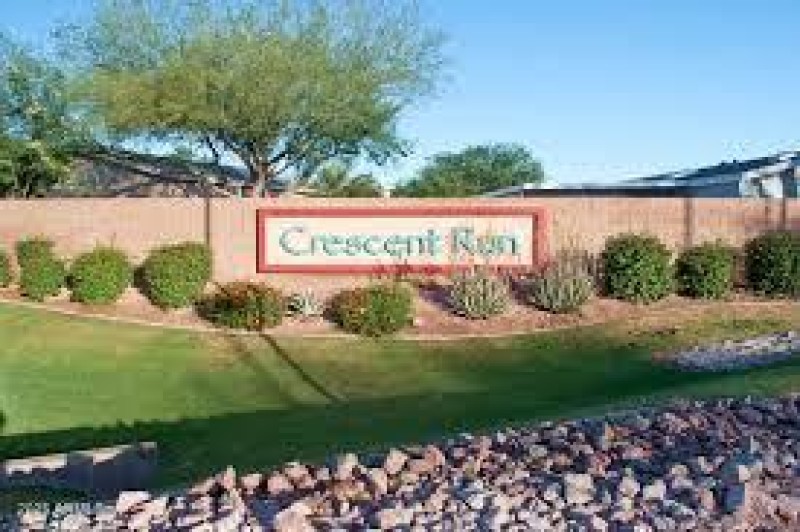 Crecent RUn Entrance