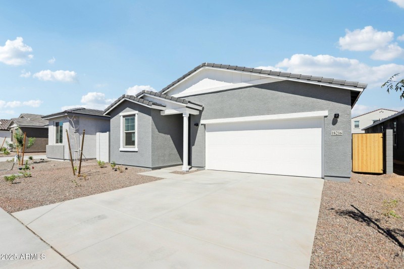 2-web-or-mls-La Senda Dr W-S2409-002