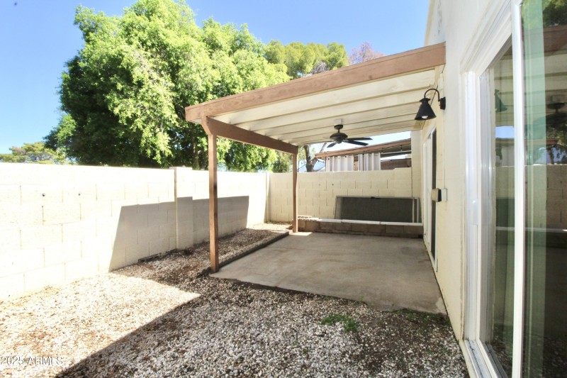 2432 W Eugie Backyard 3