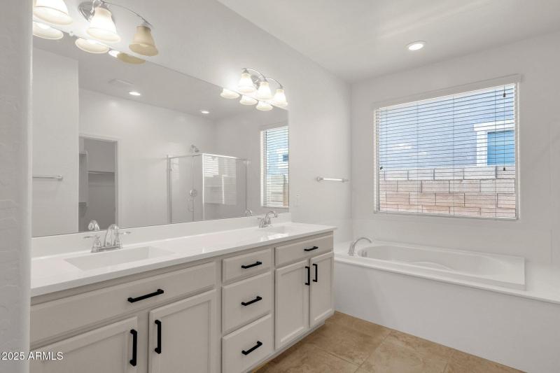 22-web-or-mls-22472-e-sonoqui-blvd