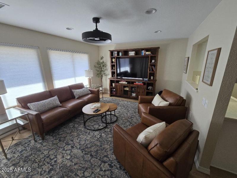 20250923_143430_resized