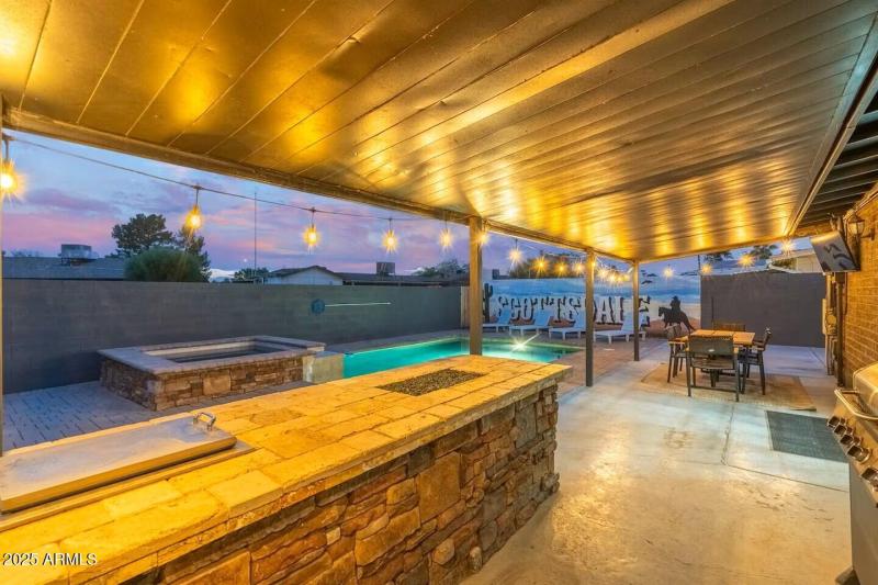 d9a5b2ca-e2d0-4fef-bd97-af7a38902eed