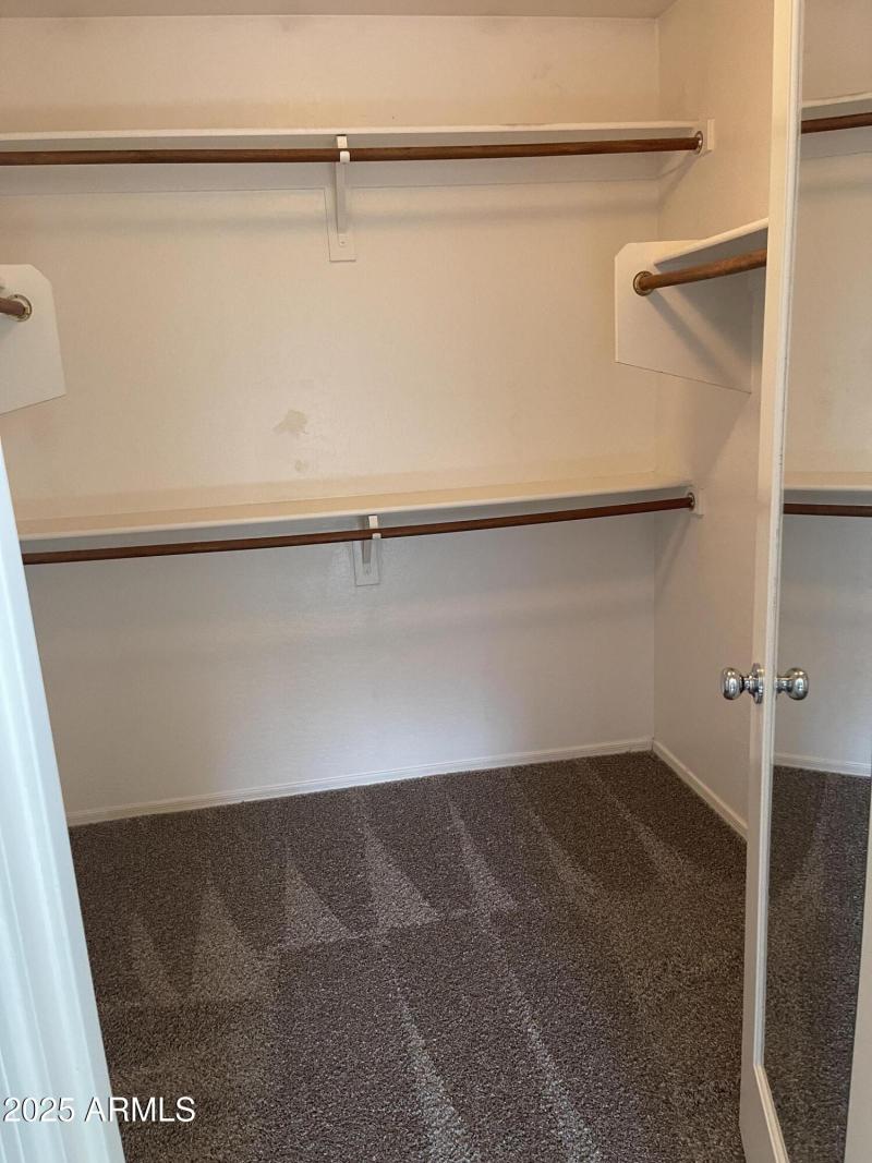 20250922_154602098_iOS