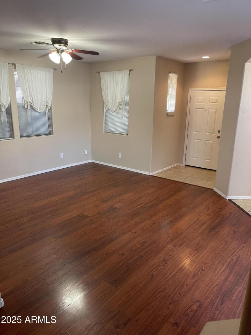 20250922_154432128_iOS