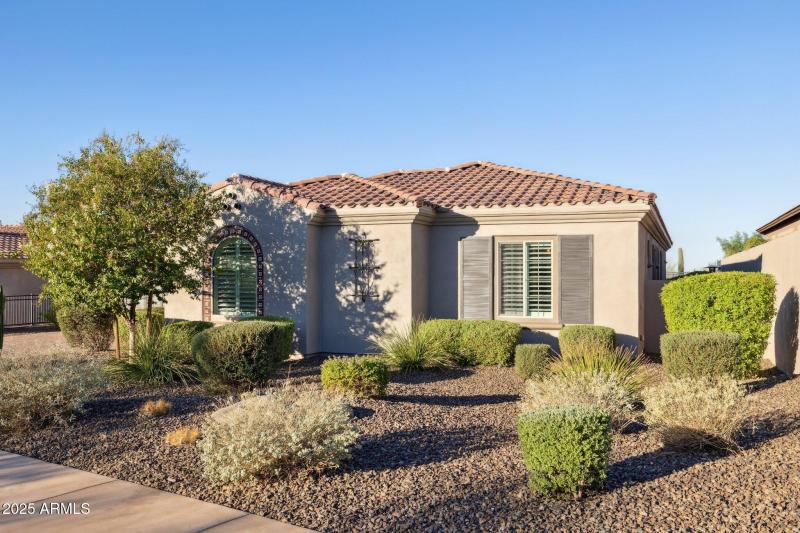 2-web-or-mls-10708-n-136th-plF